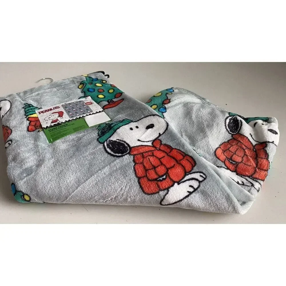 Peanuts Snoopy Puffer Jacket Woodstock Puffy Coat Soft Throw Blanket 50 X‎ 70”